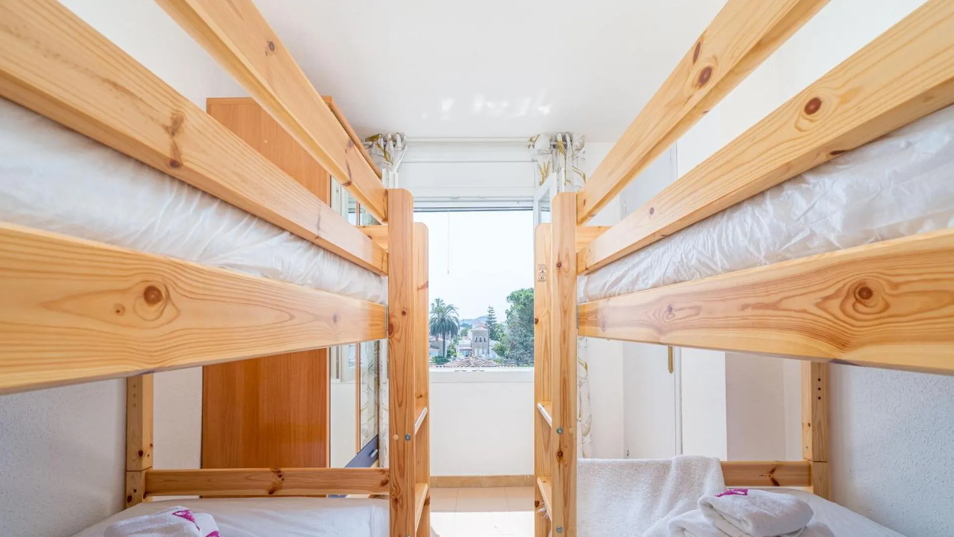 Apart-Rent Apartment Sant Maurici 0183 エンプリアブラバ